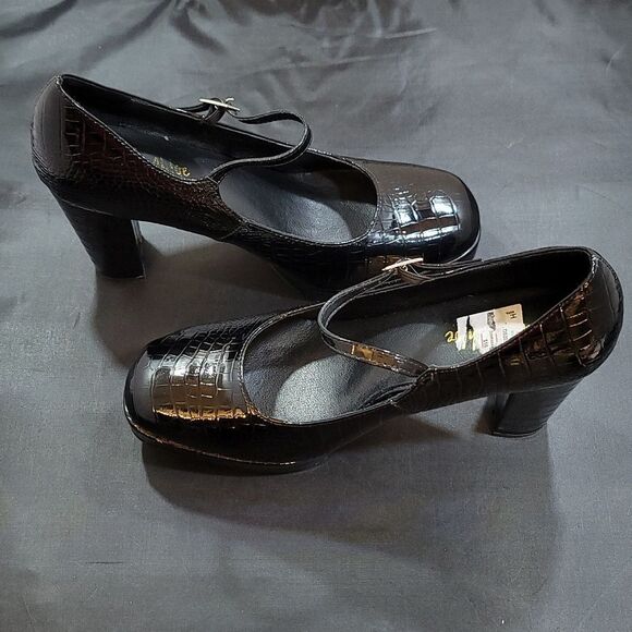 BRAND NEW SHASE & CHLOE HIGH BLOCK HEEL SLIP-ON WOMEN"S PUMP - Picture 8 of 15